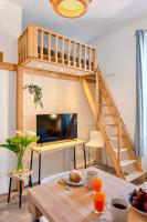 Le Garibaldi 2 - Idéal Couple en Quête d'un Pied à Terre Confort - Animaux Acceptés - 5min à pied du Port - CENTRE VILLE - Commerces - Plage 10min en voiture - WIFI HD - Chambres d'hôtes La Seyne-sur-Mer