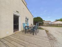 Appartement pour 4 avec grand jardin - Bed and Breakfast Préfailles