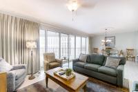 Beachfront Condo with Pools and Hot Tub - Chambres d'hôtes Destin