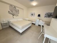 Camera Quadrupla Deluxe