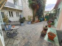 FLH - Tribunei Nest - B&B Sibiu