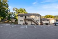 Lakefront Bungalow Near Margaritaville - B&B Osage Beach