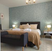 Fleurs de Cosmos Chambre d' hôtes Albi - Chambres d’hôtes Albi