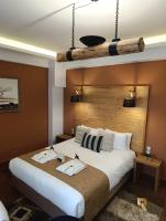 REST On The Pedestrian Street - B&B Kalávryta