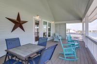 Walk to Beach! Bayfront Port Bolivar Home w/ Dock - B&B Port Bolivar