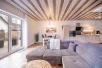 Haus Sonnengelb - Ferienwohnung Taarstedt