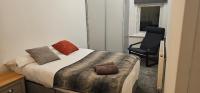 Peaceful Studio for 2 with Ensuite & Private Kitchen - B&B Reading