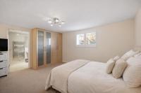 Randall Farm Near Brands Hatch Circuit - B&B Fawkham