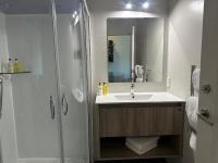 Deluxe Studio 3