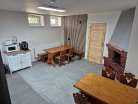 INLE Homestay - B&B Nová Lesná