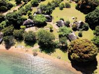 Lake Shore Lodge - Bed and Breakfast Kipili