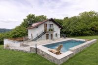 Roland House with Pool & Winery - Chambres d’hôtes Stara Vas–Bizeljsko