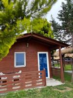 Sea View Wooden Houses - Bed and Breakfast Lezhë