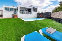 Villa Maria - Pool, Ping pong and Billiard - 10min from the Beach By Lanzarote Vacation Homes - B&B Playa Blanca