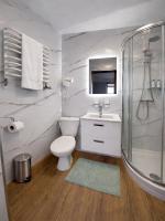 Doppel-/Zweibettzimmer mit Bad