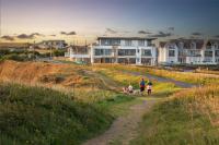 Luxury Sea View Apartments in Bude with Garden, Sleep 6 - B&B Bude