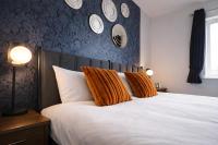 8-Central & Stylish 1 Bedroom Apartment with Additional double bed sleeping area FREE PARKING - Ferienwohnung Colchester