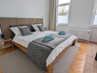 Zentral gelegen, Sehr geräumig, 3 Zimmer, 3 Betten - Bed and Breakfast Essen