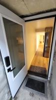 The Comfort Zone- Entire Private 1-bed Basement apt, Sauna, Hot Tub, 8 min Subway - Chambres d'hôtes Toronto