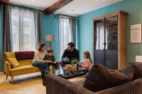 AA13 - Le Victor HUGO - séjour d’exception dans un appartement historique - B&B Ault