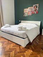 Dimora Italia grande appartamento trilocale situato in Corso Italia 49 Busto Arsizio - Bed and Breakfast Busto Arsizio