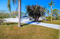 New! Bradenton, Pool, Pickleball, Game Room, Minigolf, Firepit - B&B Bradenton