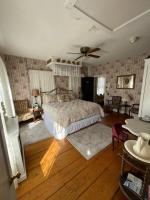 Camera Matrimoniale con Vista Montagna