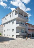 Phos Luxury Living - B&B Sarti