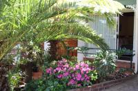 Chez Esme Guest House - Bed and Breakfast