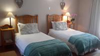 Superior Tweepersoonskamer met 1 of 2 Bedden en Uitzicht op het Zwembad