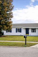 Brand NewPainted Vacation Hse NrUCF PetsOK Fenced - Chambres d’hôtes Orlando