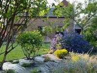 Le Petit Poisson Rouge, parking privé, et jardin - B&B Étretat