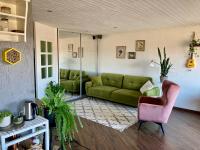 OM West - Ferienwohnung Aizpute
