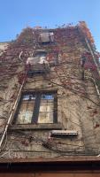 Shanghai Hills & Zinn Sunshine BnB with Balcony Near Metro Line1 Changshu rd - Chambres d'hôtes Shanghai