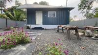 Living big in a Container home - B&B Cherai Beach