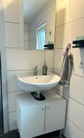 modernes ruhige Apartment mit Blick ins Grüne - B&B Kottenheim