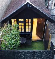 Cosy boutique retreat, courtyard & free parking - Chambres d'hôtes Bristol
