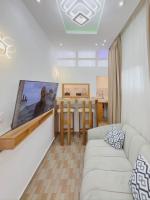 Quiet & Bright Apartment- Downtown- high-speed Wi-Fi - B&B Yaoundé