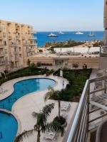 Stylish 1BR Chalet Private Beach & Pools Princess Resort - B&B Hurgada