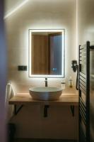 Zweibettzimmer mit Bad