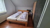 Doppelbett - 2 Personen - Ferienwohnung Enns