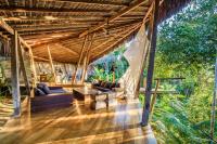 Green Whisper House Glamping - B&B Itacaré
