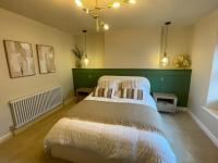 Beautiful cosy cottage in the heart of Truro - Chambres d'hôtes Truro