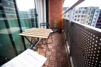Local cozy apt in Cph With Balcony I Perfect Location - Chambres d’hôtes Copenhague