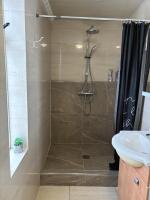 Spacious Apartment -Top Location - B&B Akureyri