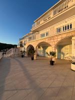 Guest House Life - Ferienwohnung Neum