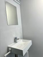 #141 Coastal Apartment Bournemouth Beach - Sleeps 10 - Perfect for Contractors and Families - Chambres d'hôtes Bournemouth