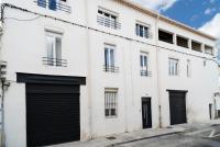 Maison au coeur de Nîmes avec garage et terrasse - B&B Nîmes