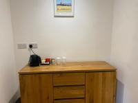 Double Bedroom with Private Entry and Ensuite - Bed and Breakfast Bournemouth