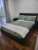 Treasure in Karabah - Ferienwohnung Queanbeyan